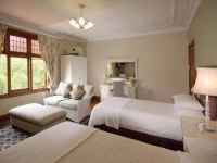 Shani Guest House 