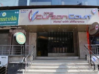 The Curzon Court 2*