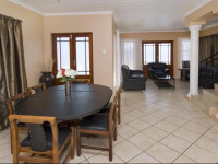 Dolphin Dance Lodge