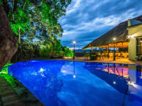 La Roca Guest House