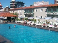 Tejas Rojas 4*