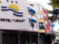 1 Maji Hotel