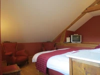 Le Soyeuru 3*
