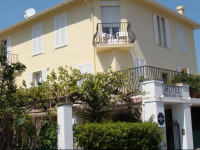 Villa Parisiana