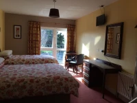Glenmore House 