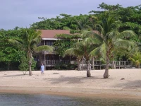 Bay Islands Beach Resort 3*