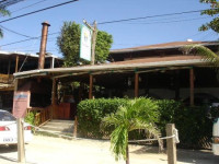 Pura Vida Resort and Dive Center