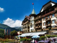 Victoria Lauberhorn 3*