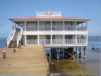 The Lighthouse 3*
