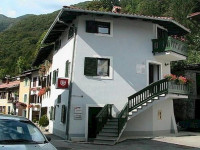 Lia Apartments 