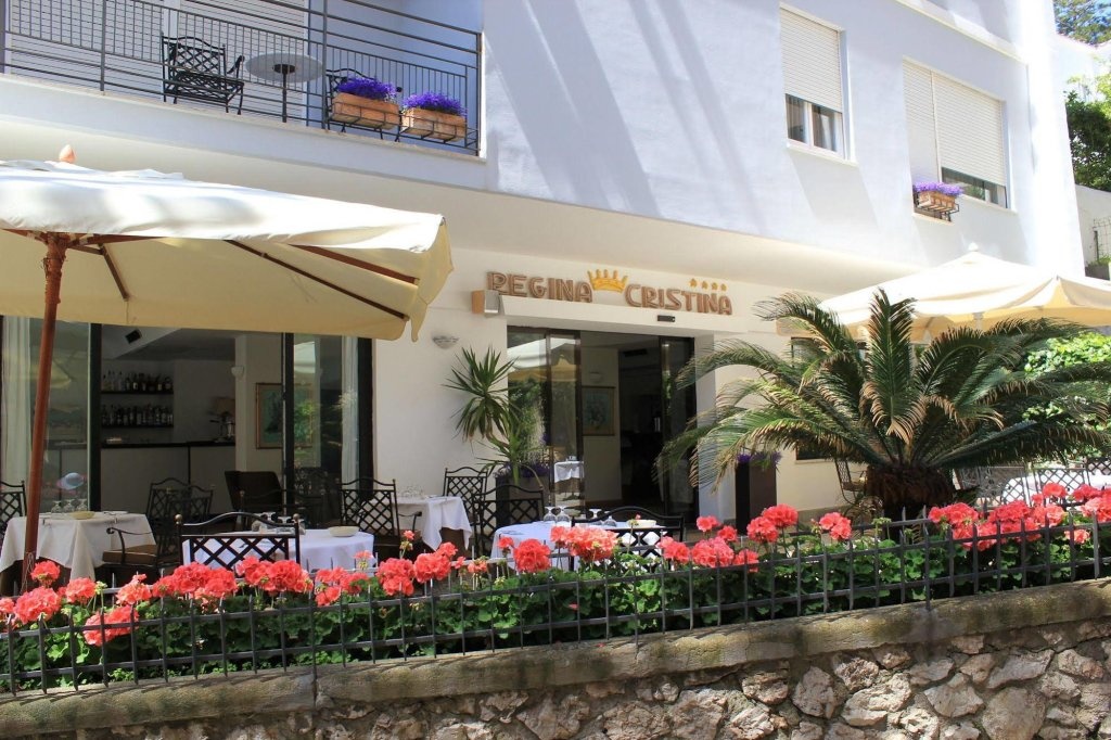 Regina Cristina 4*