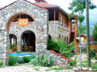 Hotel 212 Olympos