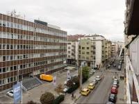 Peters Apartments 