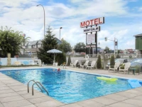Motel Montcalm 2*