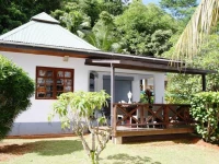 South Point Chalets 3*