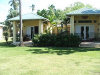 Villa Montana Beach Resort