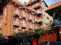 Irmeni Hotel 3*
