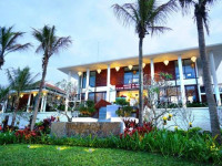 Vinh Hung Emerald Resort