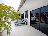 Na Jomtien Pool Villa