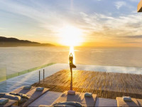 A La Carte Da Nang Beach