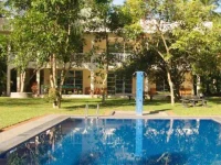 Horakelle Estate 2*