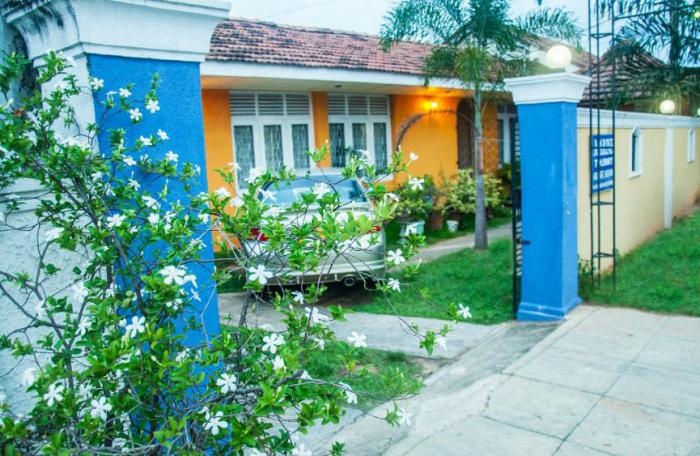 Marine Tourist Guest House @ Negombo Beach 2*