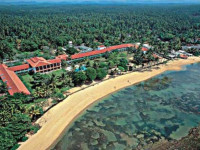Beach Hotel Bayroo
