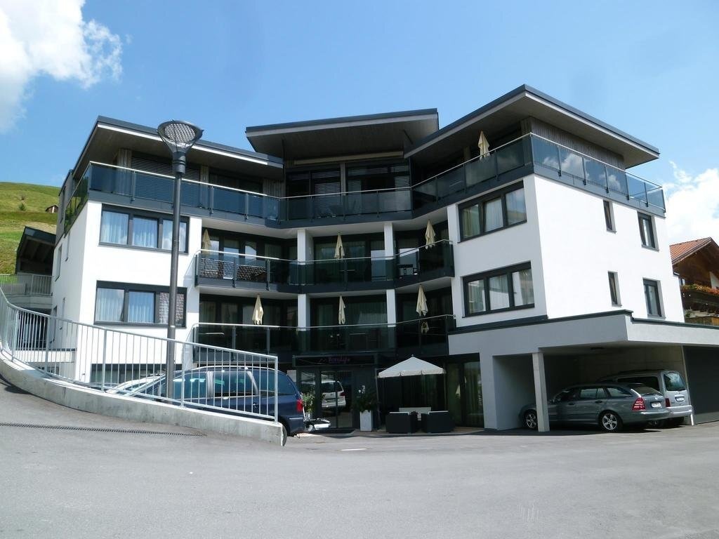 Berglife Appartements 4*