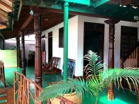 Sea Breeze Lodge 2*