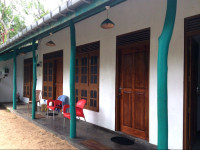Dinuliya Beach Hotel &amp; Restaurant