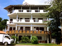 Happy Bay Guest House & Restaurant Weligama 2*