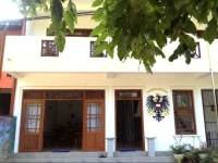 Vienna House 2*