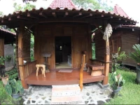 Omah Garengpoeng Guest House 