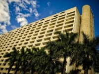 St. Paul Plaza 4*