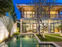Villa Lumut 2*