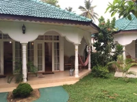 Pacific Hotel Arugambay 