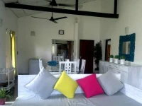 Deannas Beach House 