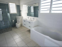 Paradise Bay Hotel 
