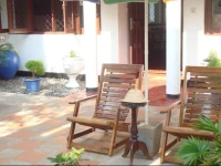 Blue Seas Guest House 