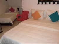 Settle Inn Tourist Lodge 