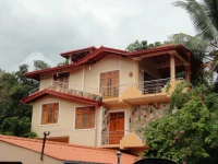 Nilmini Villa 