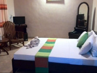 Sandaliyan Hotel