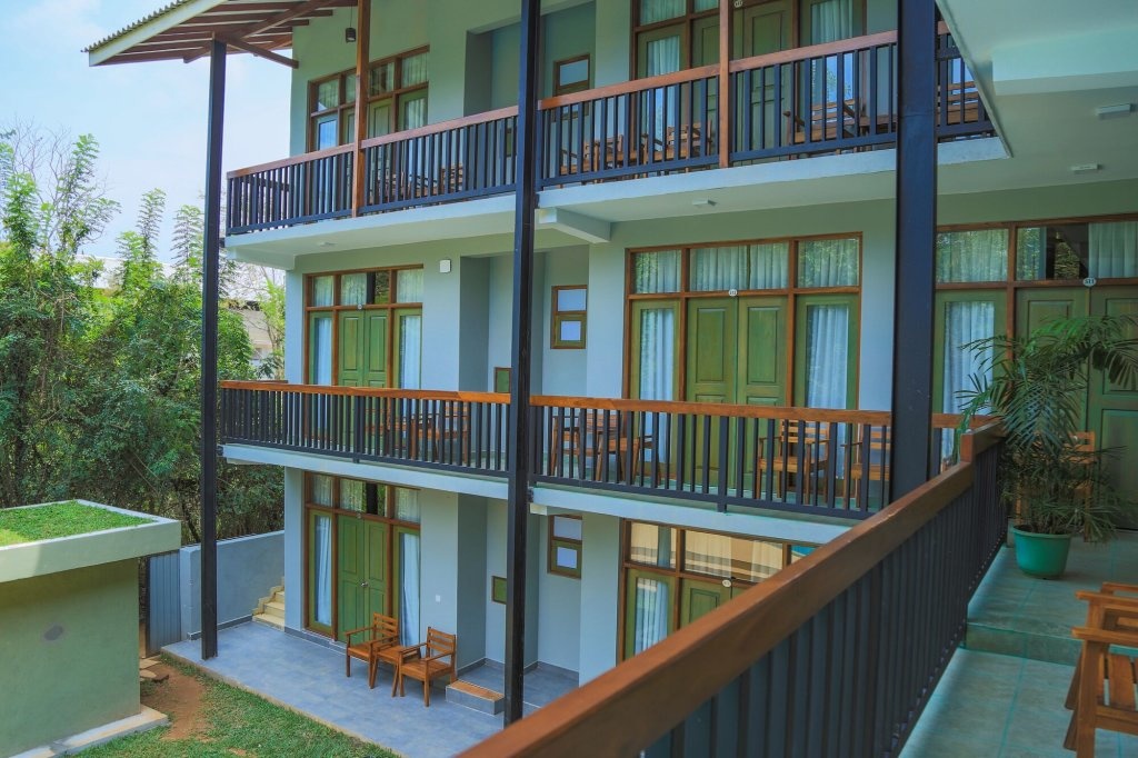 Fresco Water Villa 4*