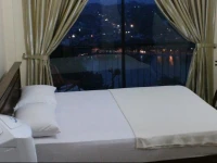 9 A Guest House 2*