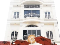 Gandhi Inn 2*