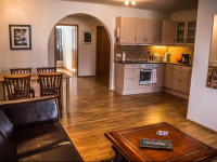 Apart - Bakki Hostel & Apartments