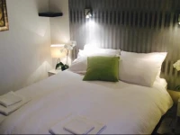 Rooms & Breakfast Guesthouse 