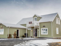 Steinar Guesthouse