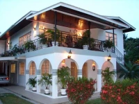Arnos Vale 2*