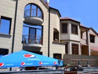 Art Hotel 3*